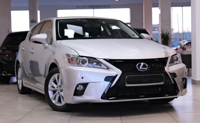 lexus