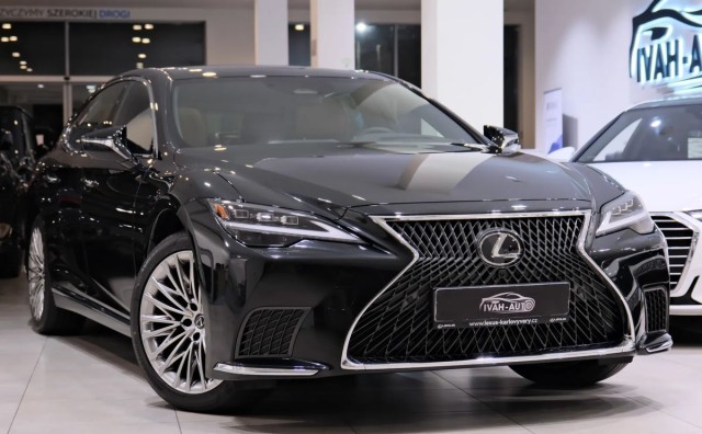 lexus